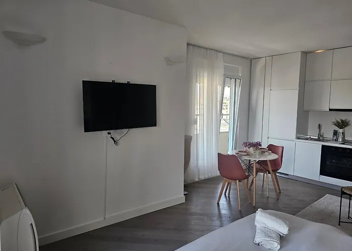 Main Apartment Bllok 2